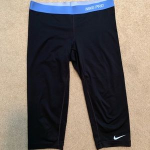 Nike Pro Cropped Leggings